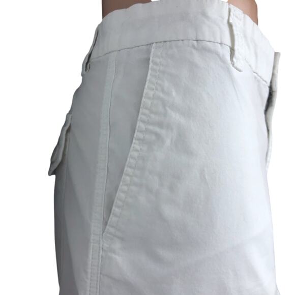 Liz Claiborne Summer White Cuffed Hem Shorts Side and Back Pockets Mid Rise - Picture 5 of 16